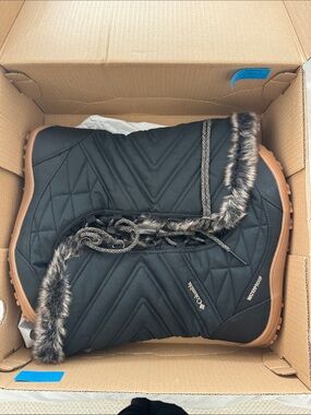 Columbia Black Winter Boot with Faux Fur Trim and Tan Sole